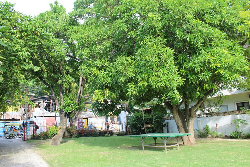 Tonglen Beach Resort Balabag  Dış mekan fotoğraf