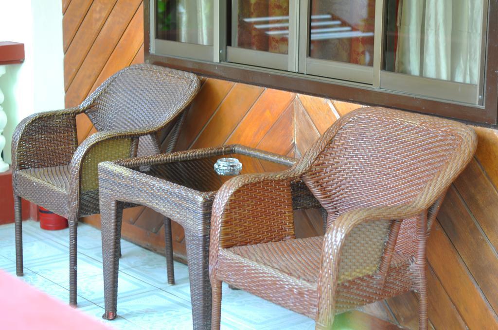 Tonglen Beach Resort Balabag  Dış mekan fotoğraf