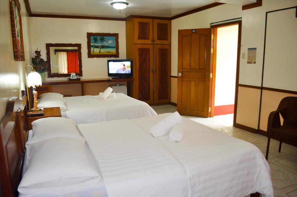 Tonglen Beach Resort Balabag  Dış mekan fotoğraf